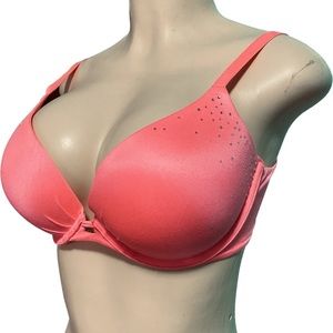 Fabulous by Victoria’s Secret plunge bra